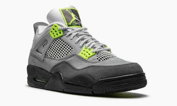 Air Jordan 4 Retro Se 95 Neon - Image 3