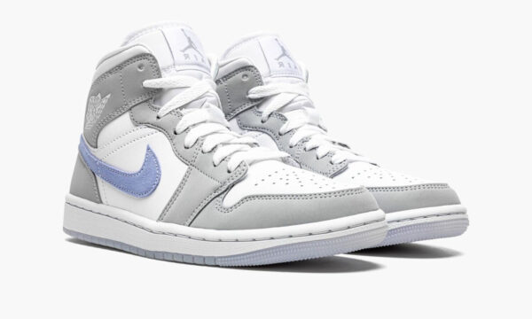 Air Jordan 1 Wolf Grey - Image 2