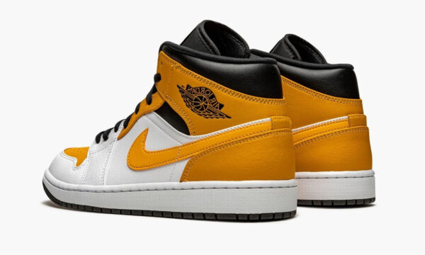 Air Jordan 1 Retro High University Gold - Image 4