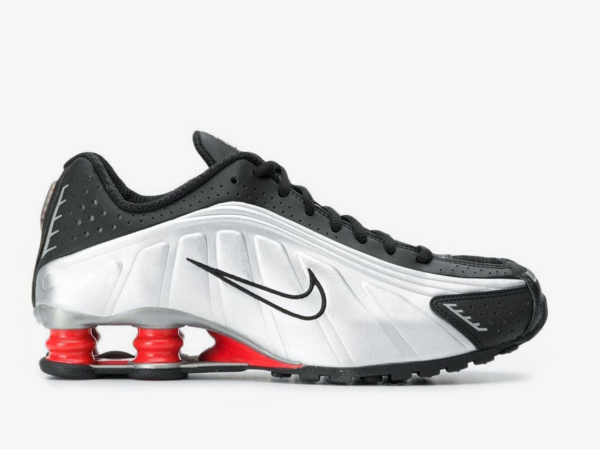 Nike Shox R4 "Black Metallic Silver" Sneakers