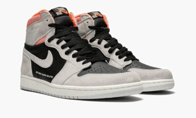 Air Jordan 1 Retro High OG Neutral Grey Hyper Crimson