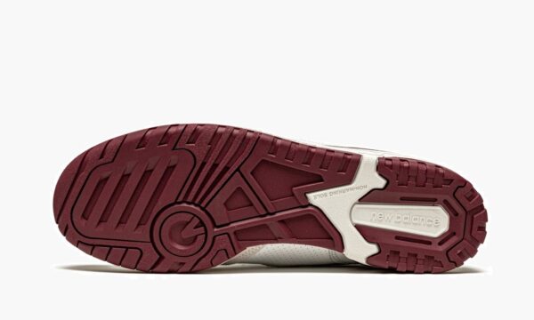 New balance 550  Burgundy - Image 3