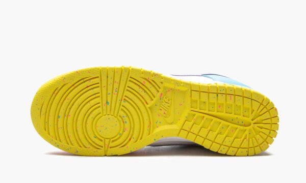 Nike Dunk Low SE wmns Easter - Image 4